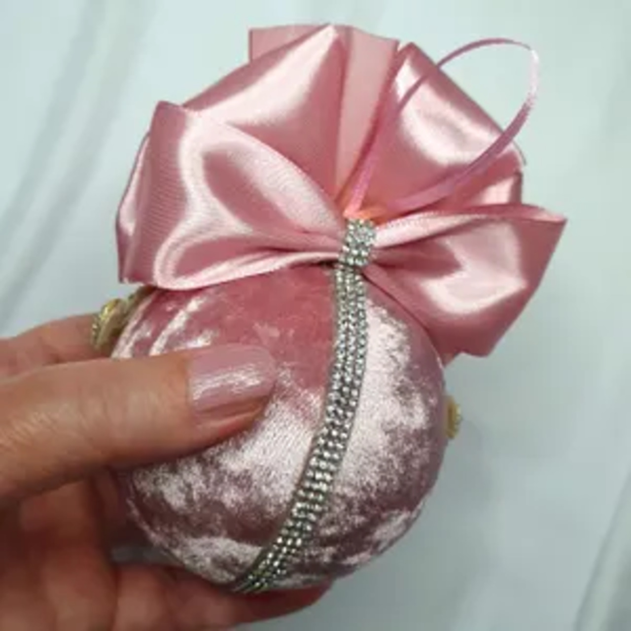 Pink Velvet Christmas Ornaments Set - Image 6