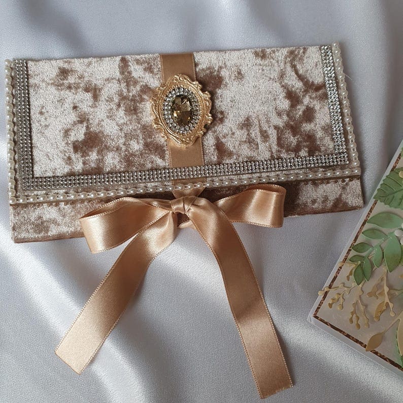 Handmade Gift Set with Greeting Card and Velvet Envelope - Image 3
