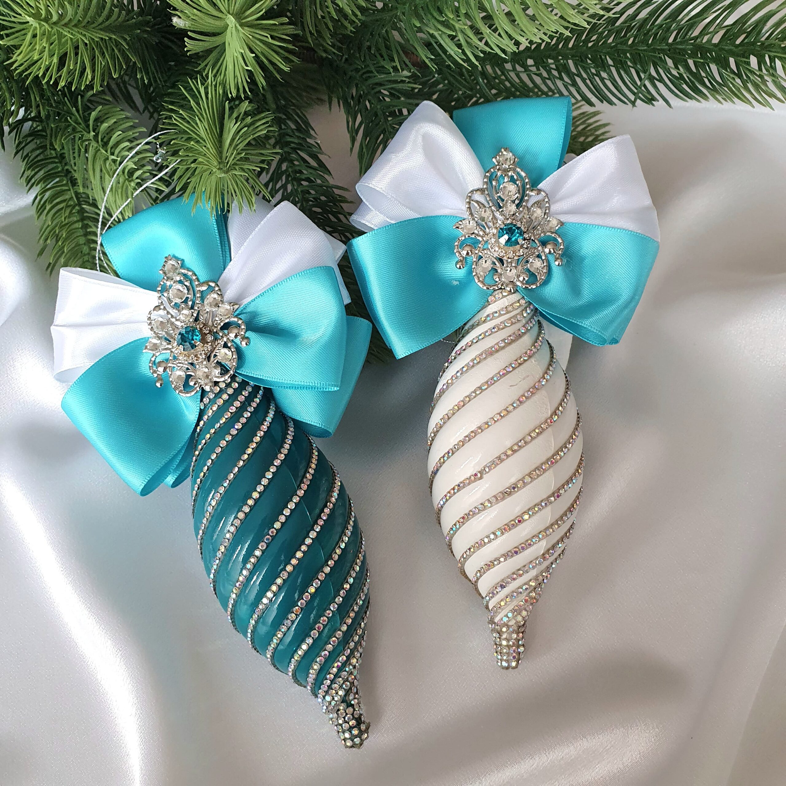Turquoise Teal and White Christmas Ornament Set – Handmade Luxury Tree Decor - Image 3