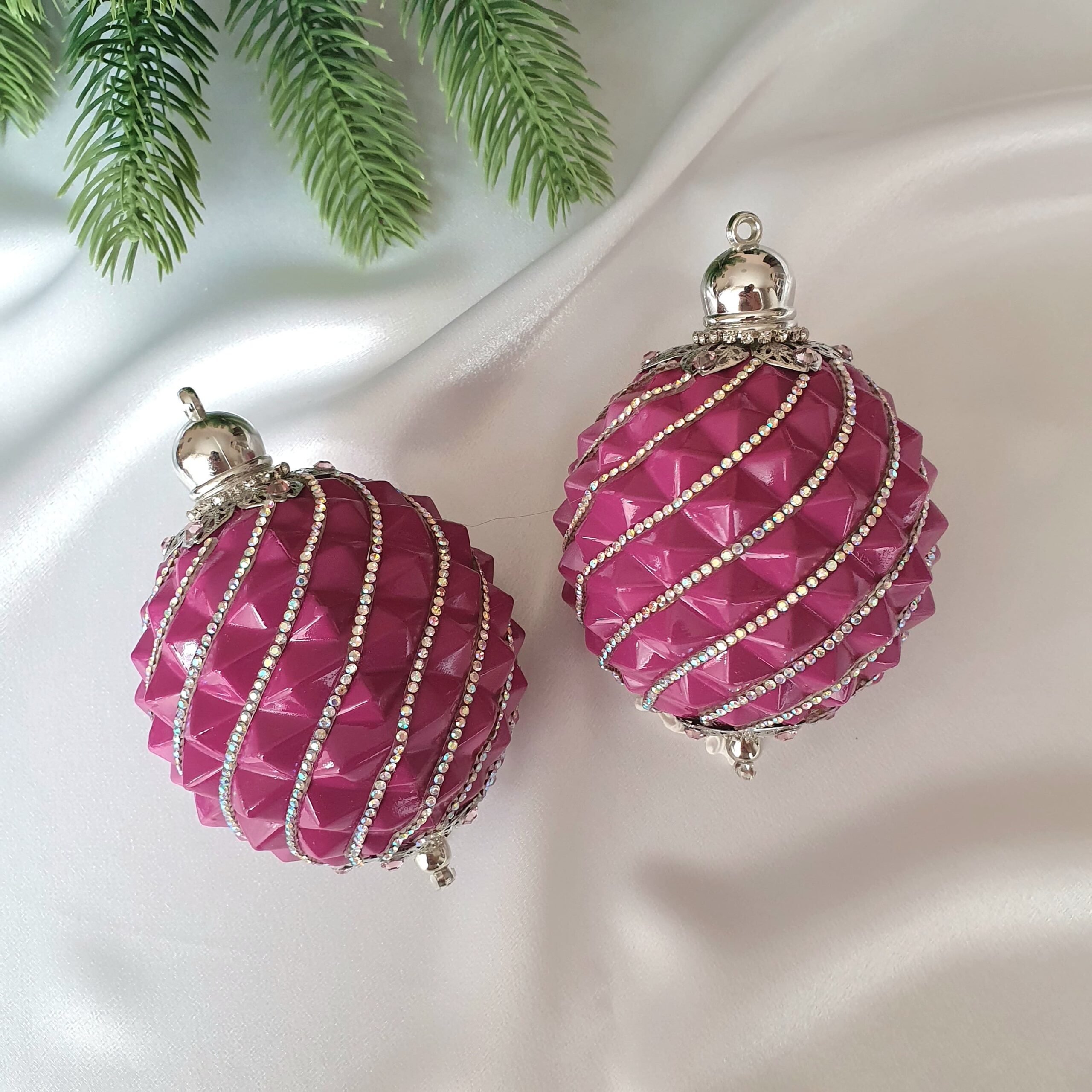 Fuchsia Pink Christmas Ornament Set with Two 8 cm Rhinestone Baubles